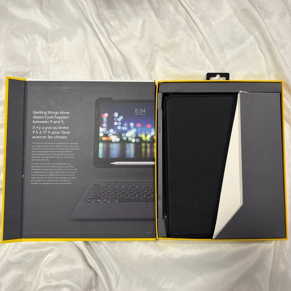ZAGG Slim Book Go Black Keyboard Case for 11-inch iPad Pro